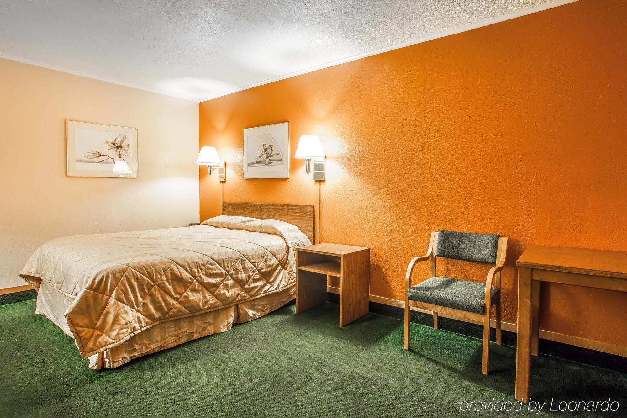 Red Roof Inn Des Moines Buitenkant foto